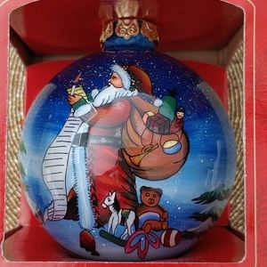 Antique Heritage hand painted Christmas ornaments  blue red white green 4"